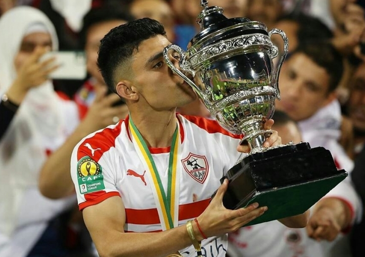 أشرف بنشرقي أفضل لاعب في الزمالك المصري لهذا الموسم