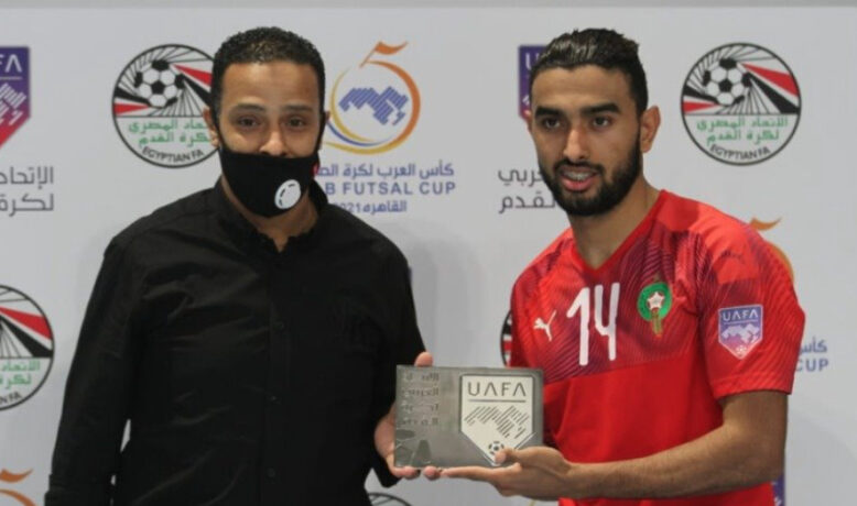 إدريس الرايس الأفضل في مباراة المنتخب الوطني أمام البحرين