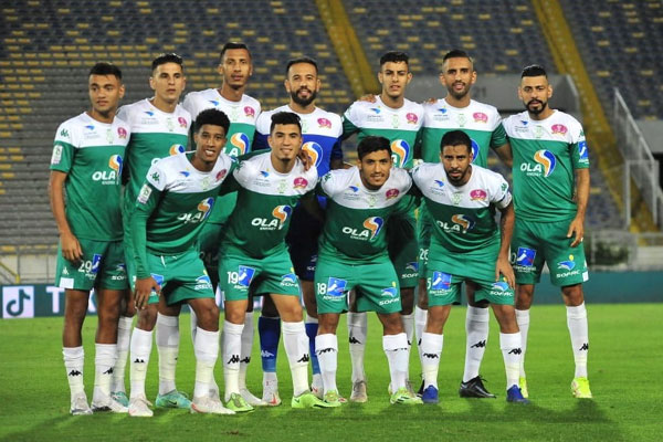 21 لاعبا في لائحة الرجاء لمواجهة اتحاد طنجة