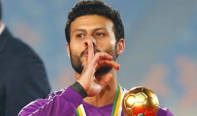 محمد الشناوي يصدم النادي الأهلي ويغيب عن دوري الأبطال