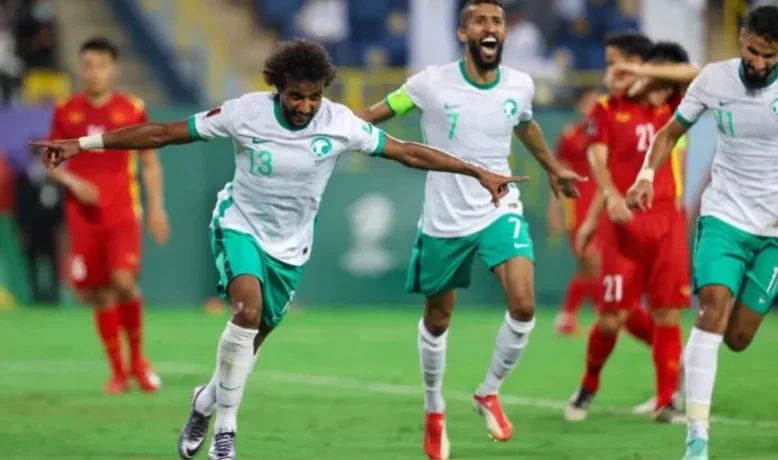 المنتخب السعودي يفوز على الصين بثلاثية