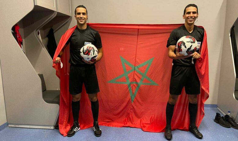 طاقم تحكيمي مغربي لقيادة مباراة المصري و القطن