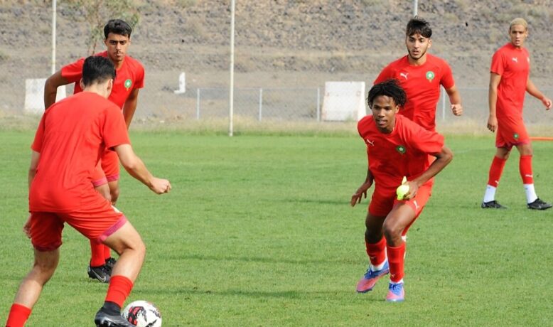 لاعبان من الرجاء والفتح والجيش ضمن لائحة المنتخب المغربي