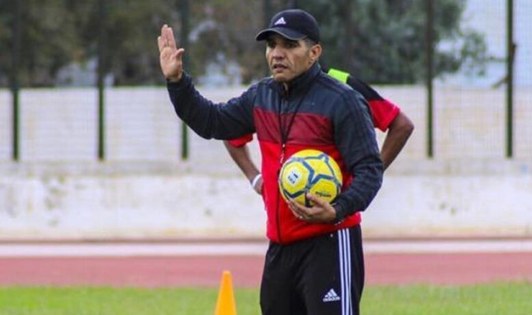 فريق مغربي جديد يتعاقد مع مدرب تونسي
