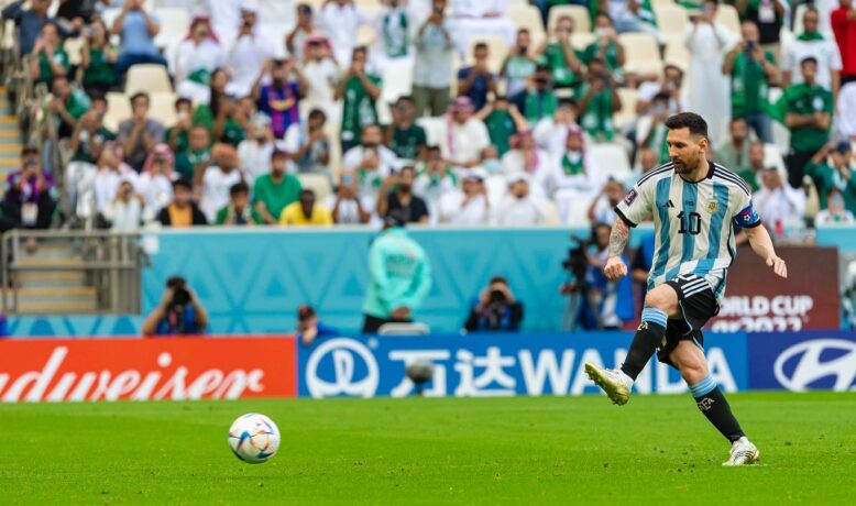 الأرجنتين يحقق رقما قياسيا جديدا في مباراته ضد السعودية