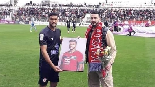 بادرة ملفتة من جماهير المغرب التطواني في حق أحد لاعبي الوداد