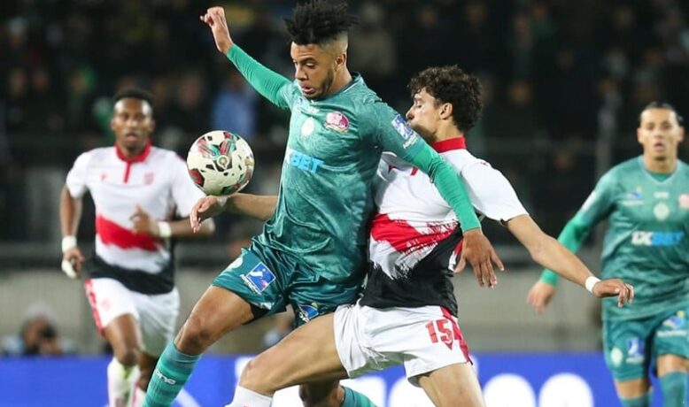 الرجاء يضع آخر لمساته لمواجهة متصدر الدوري