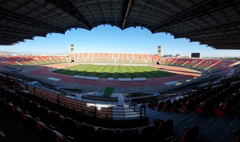 المغرب الفاسي يلتحق بالأندية المتضررة من إغلاق الملاعب