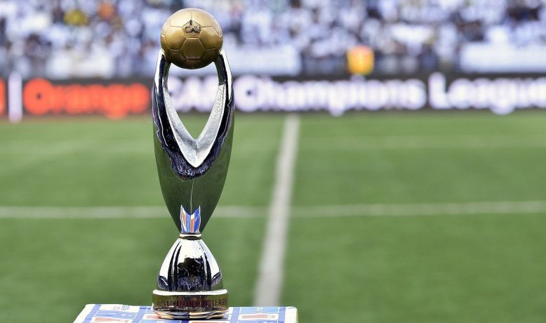 الإعلام المصري يفجر مفاجأة بشأن كأس السوبر الأفريقي ودوري الأبطال