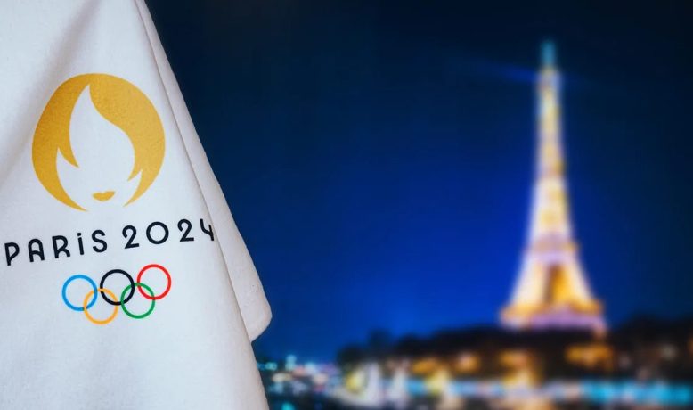 حكمتان مغربيتان ضمن قائمة 89 حكما لمباريات الألعاب الأولمبية 2024