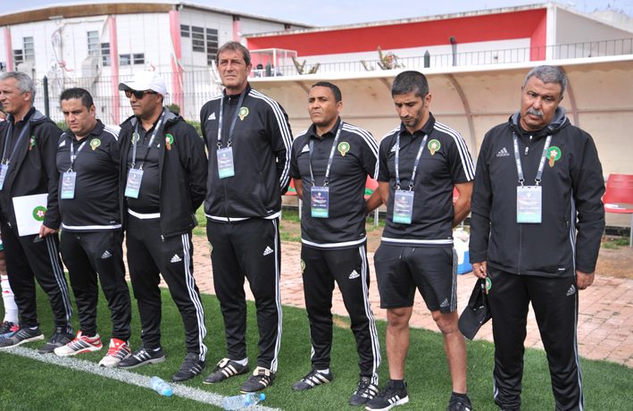 مدربان سابقان بالمنتخبات الوطنية على طاولة فريق مغربي
