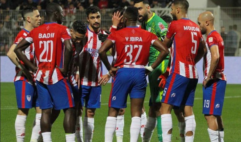 رسميا المغرب التطواني يعزز صفوفه بلاعبين جديدين