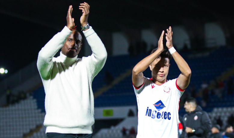 موكوينا يرفع الضغط عن لاعبيه قبل مواجهة الجيش الملكي