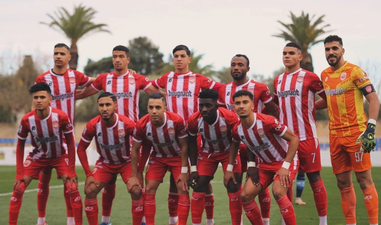 النادي المكناسي يصدم جماهيره برفع أثمنة التذاكر لمواجهة اتحاد التواركة