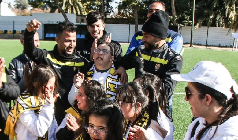 بادرة إنسانية من لاعبي المغرب الفاسي