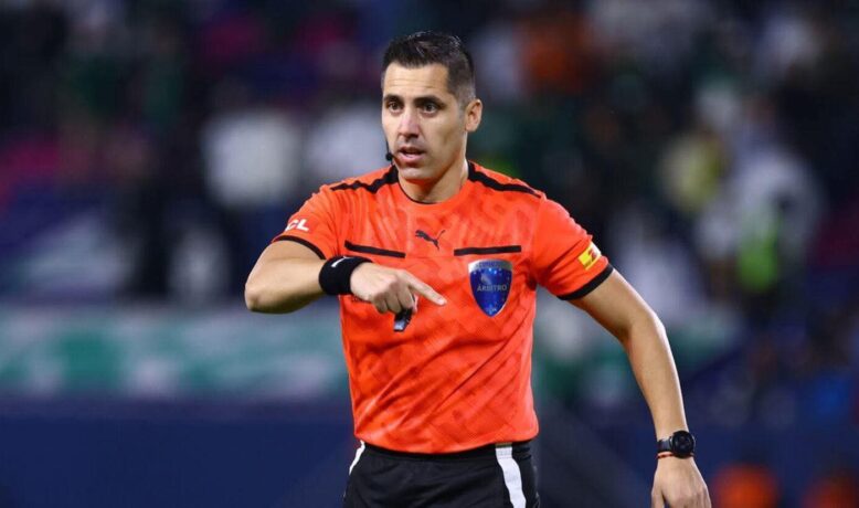 مارسيلو غاراي حكما لمباراة المغرب وسوريا بكأس العرب