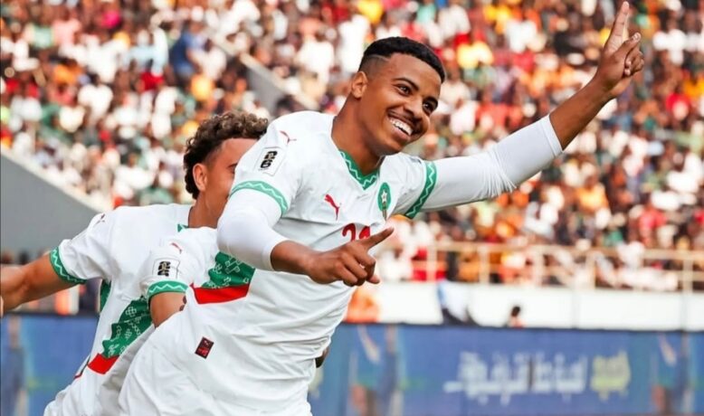 تمزق عضلي يُبعد حمزة إيغامان ويُهدد مشاركته في كأس إفريقيا