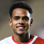 الوداد الرياضي يعلن عن سابع تعاقداته الشتوية بالتوقيع مع البوليفي موزيس بانياكا