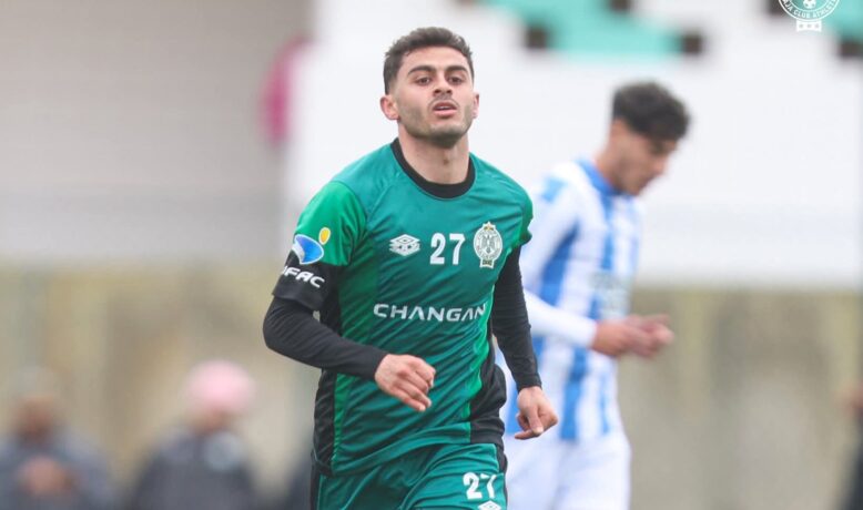 بحضور جميع الوافدين الجدد.. الرجاء الرياضي يعلن قائمته الرسمية لمواجهة اتحاد التواركة