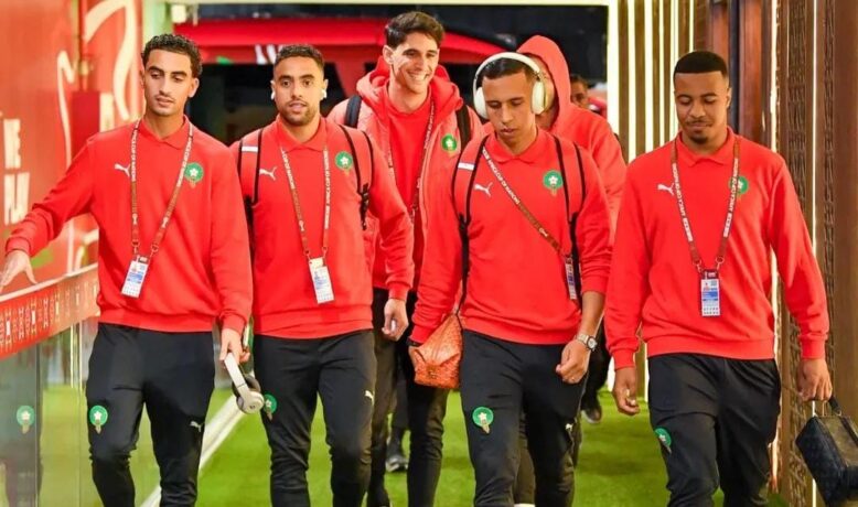 الركراكي يكشف عن تشكيلة أسود الأطلس لمواجهة القمة أمام الكاميرون