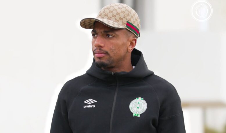 العملود وموسى كونتي في قائمة الرجاء الرياضي لمواجهة الكوديم