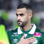 الرجاء الرياضي يعلن إصابة آدم النقاتي وغيابه لثلاثة أسابيع