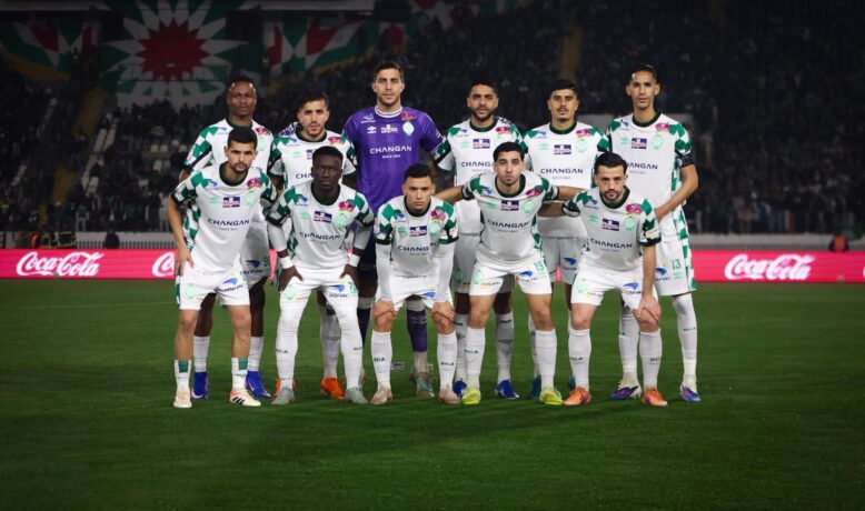 الفردوسي وخافي يعززان قائمة الرجاء لمواجهة نهضة بركان واستمرار غياب العملود وبرقوق