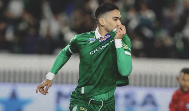 الرجاء الرياضي بدون مهاجمه أمام اتحاد طنجة في قمة الجولة 13