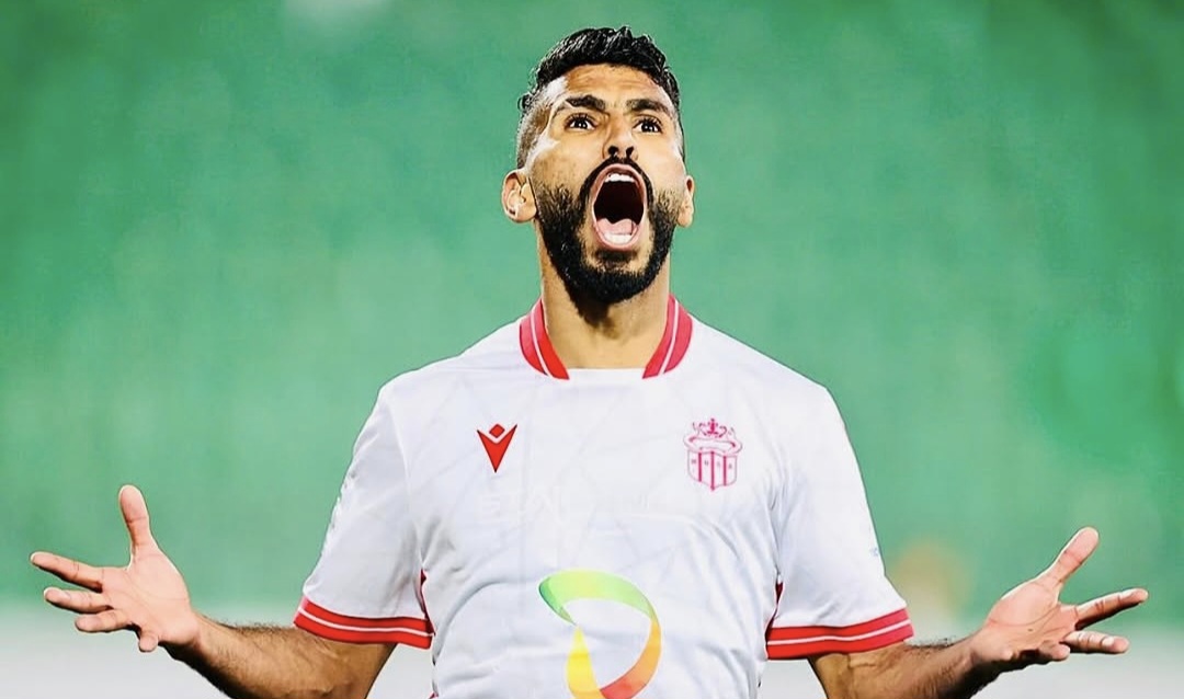 توقيف محمد أوناجم 5 مباريات وغرامة مالية بعد طرده في مباراة حسنية أكادير
